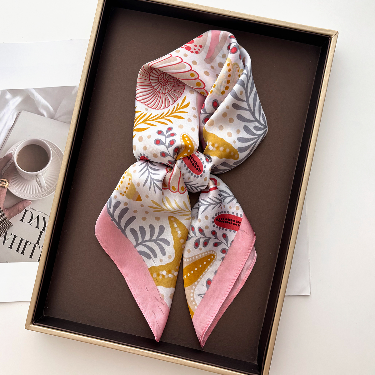 New Printed Square Scarf For W - Face Scarf Mask บทวิจารณ์และราคา