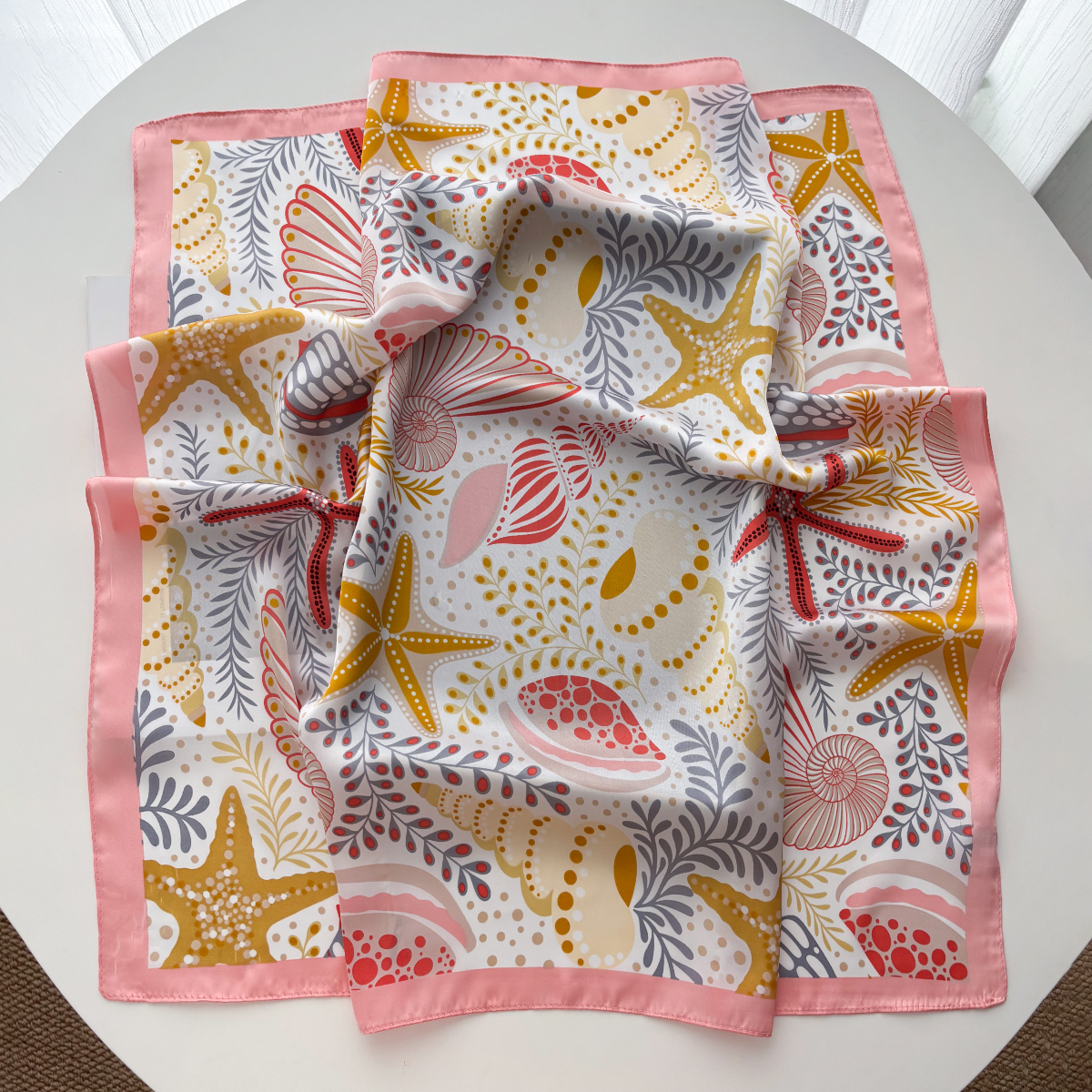 New Printed Square Scarf For W - Face Scarf Mask บทวิจารณ์และราคา
