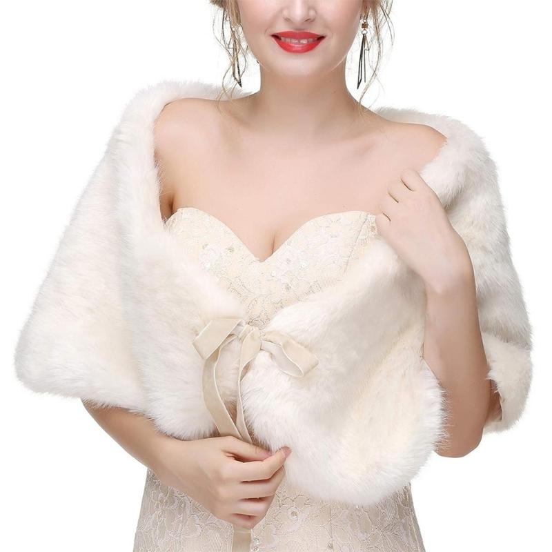 652F Sophisticated Faux Furs S - Stole Wedding Shawl บทวิจารณ์และราคา