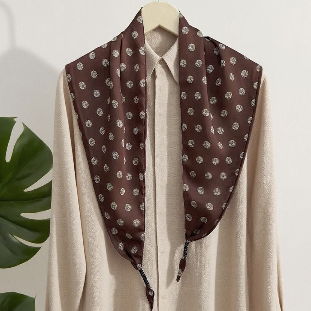 Imitation Silk Cashew Floral S - Scarf Silk Square บทวิจารณ์และราคา