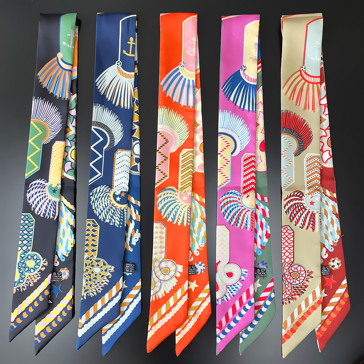Brand Design Twill 100% Silk S - Face Scarf Mask บทวิจารณ์และราคา