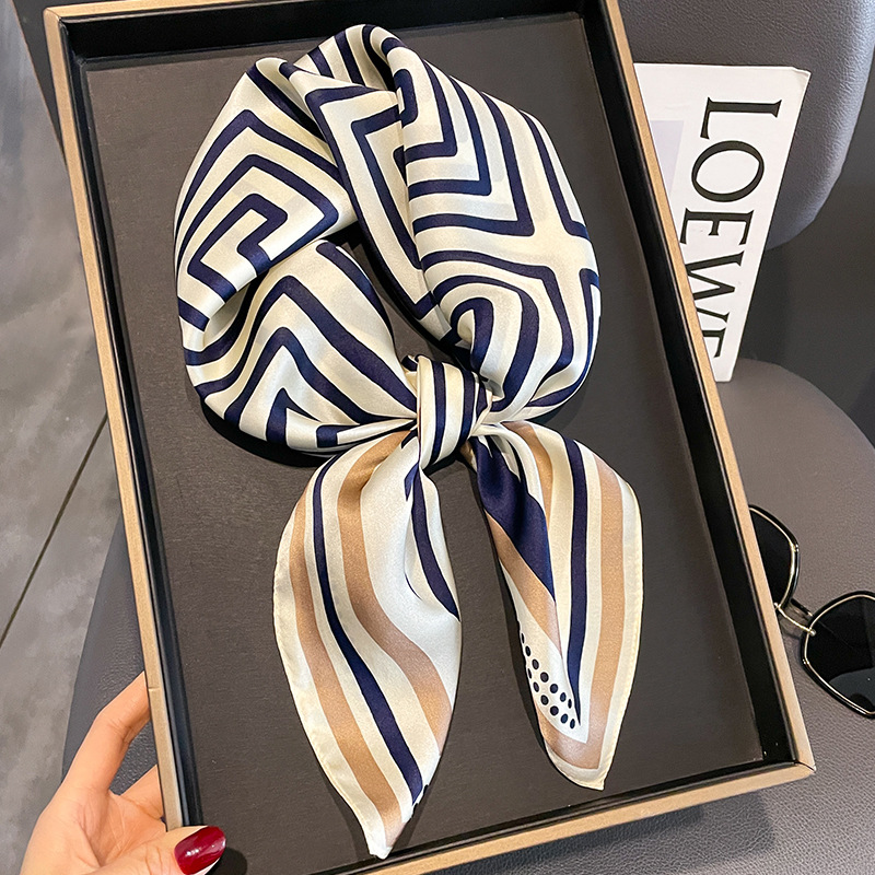 Luxury Brand Neckerchief Sprin - Ascot Neck Scarf บทวิจารณ์และราคา